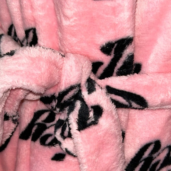 NWT juicy couture plush robe - Picture 3 of 7